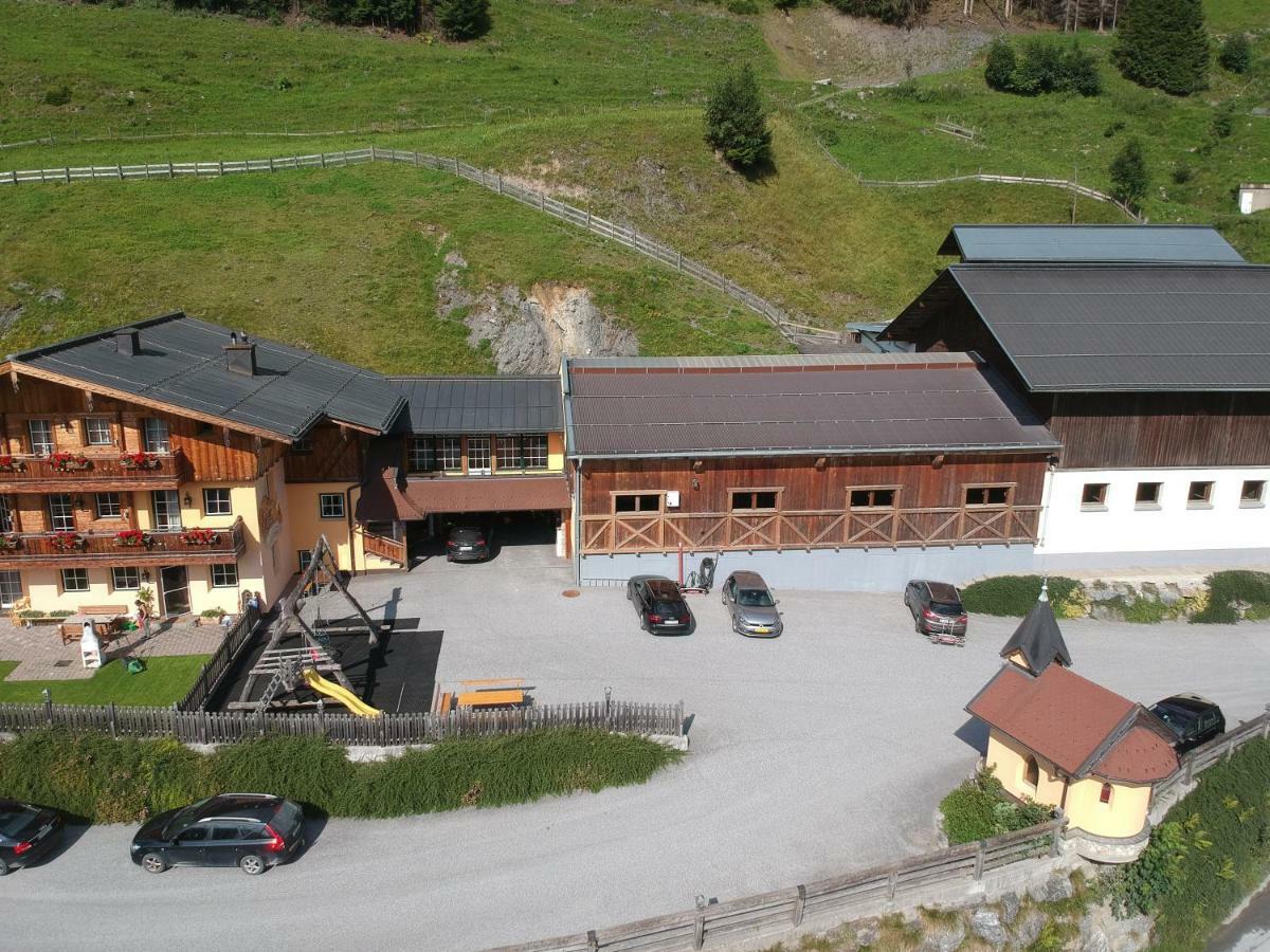 Appartmenthof Aigengut Ferienwohnung Гросарль Екстер'єр фото